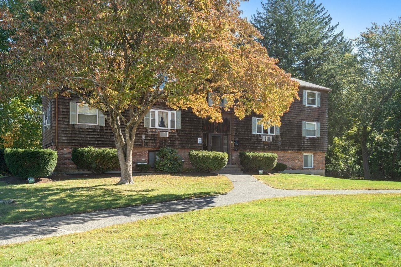 137 John A Dunn Memorial Dr # 6 Property Photo 19
