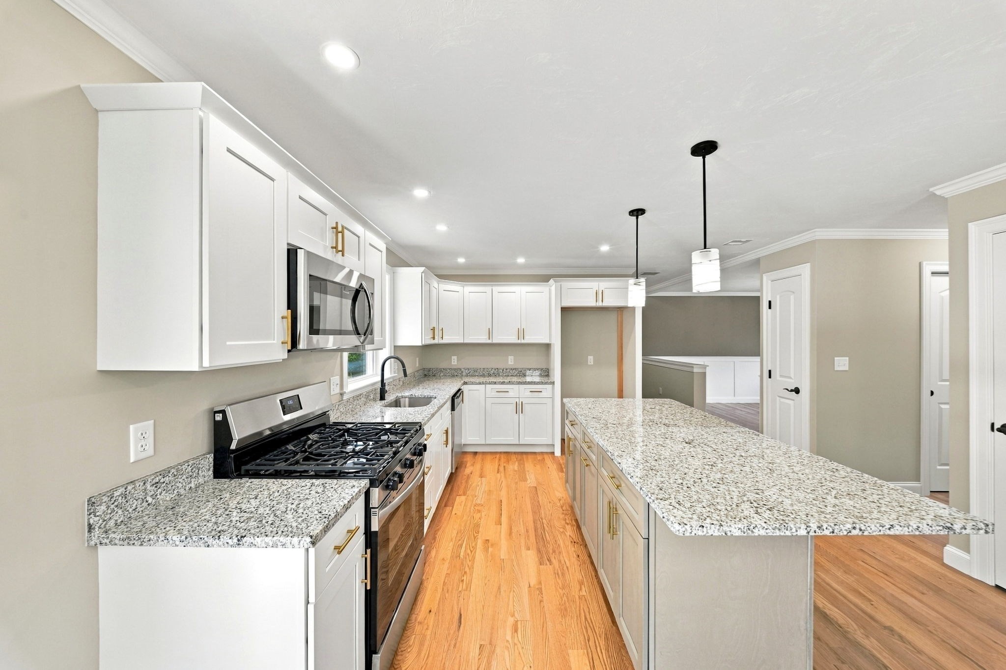 82 Sherrick Ave. Property Photo 10