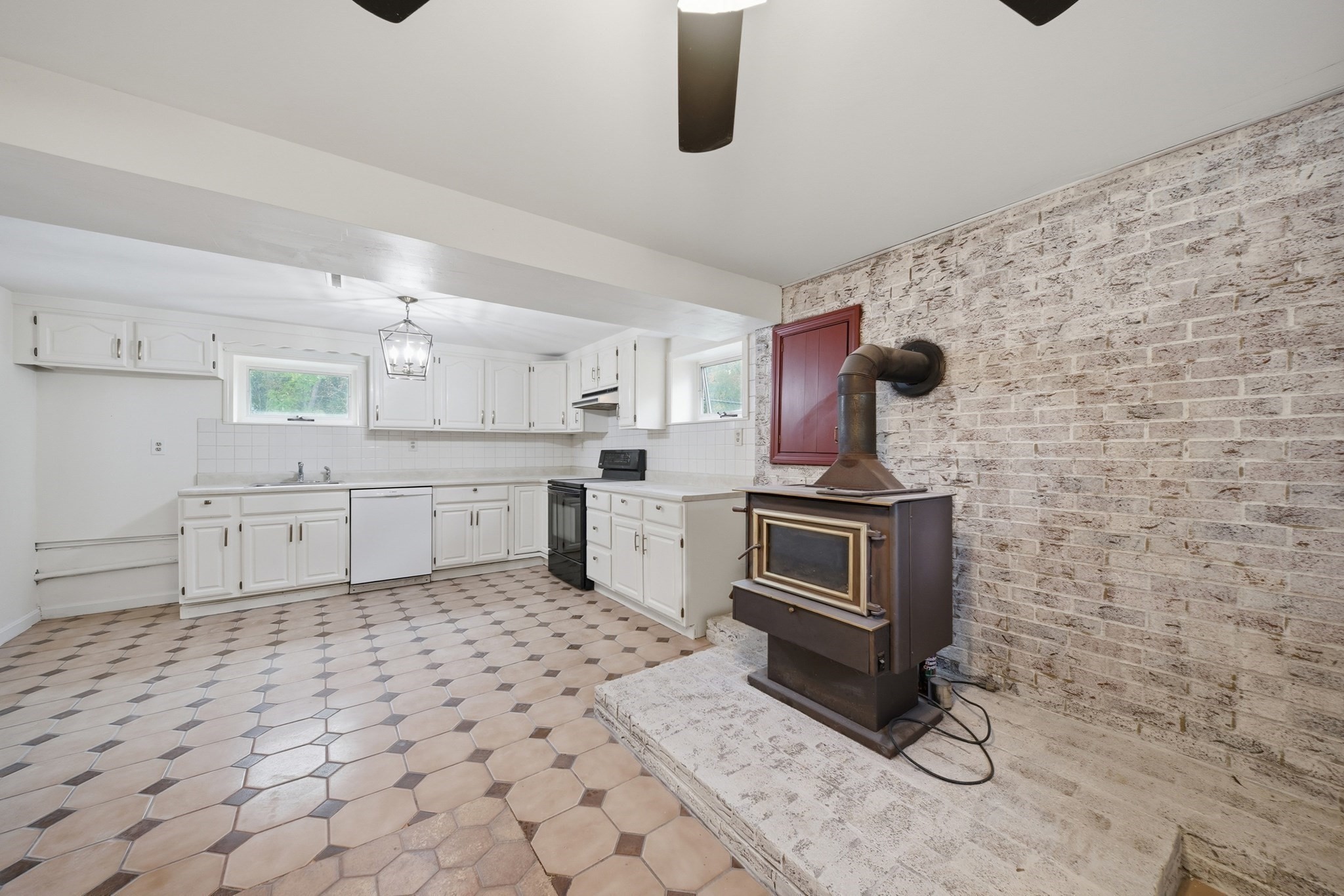 4 Richardson Road Property Photo 20