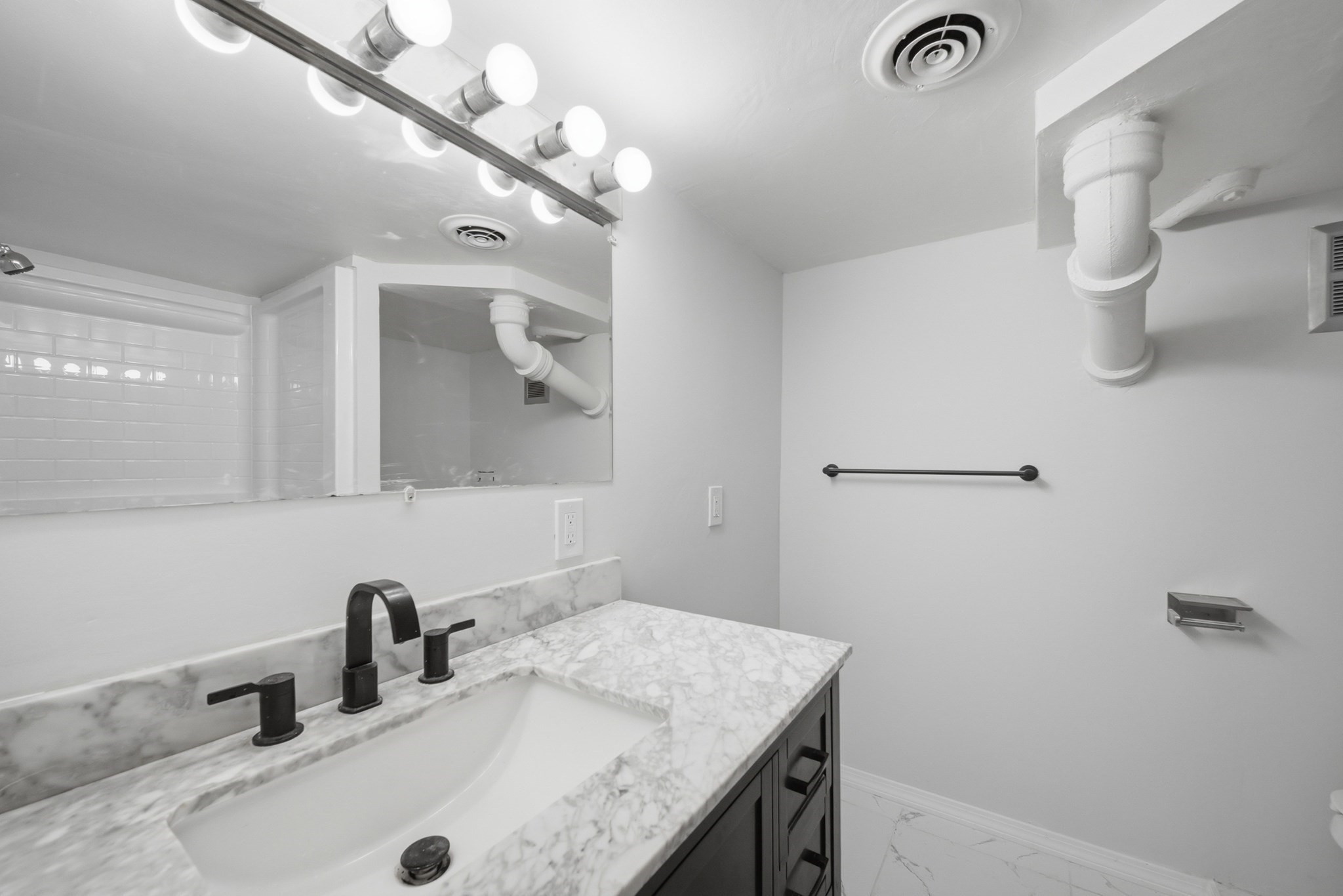 4 Richardson Road Property Photo 25