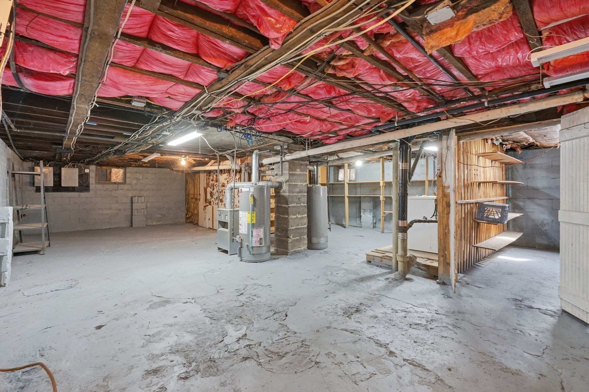 124-126 Woodlawn St Property Photo 37