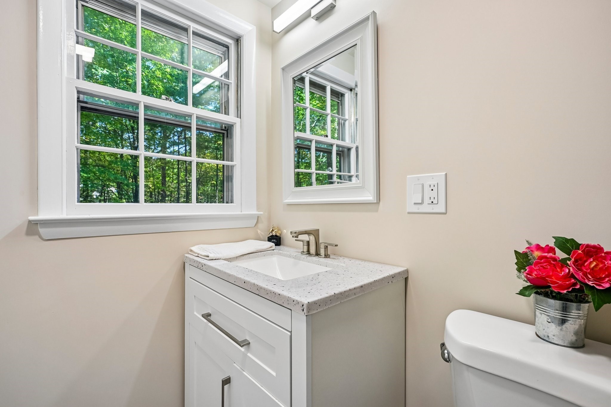 180 Hudson Rd Property Photo 19