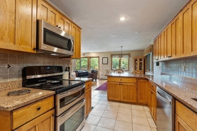 14 Massapoag Way Property Photo 29