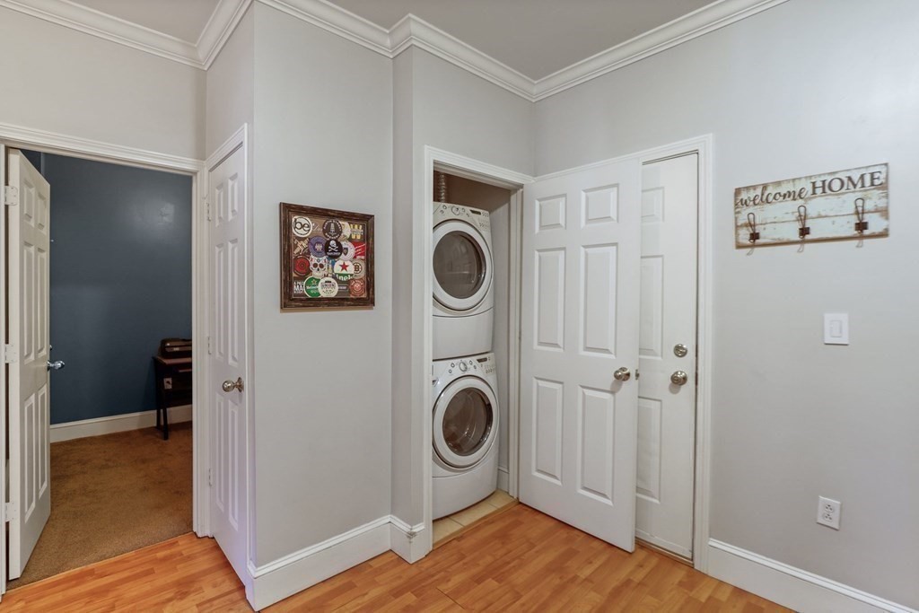 426 Mount Hope # 305 Property Photo 10