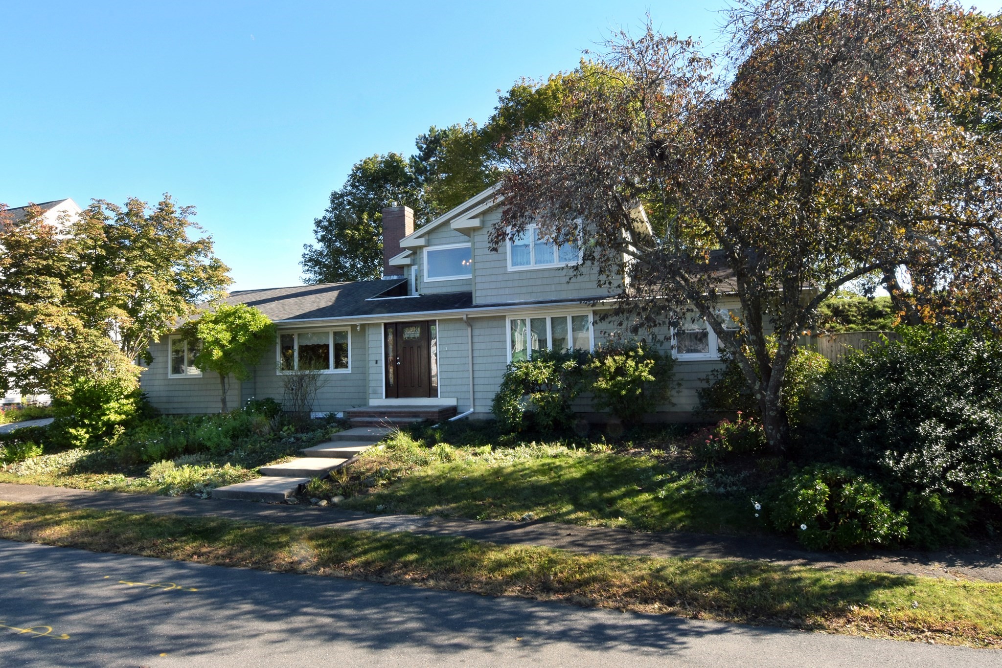 14 Broad St. Property Photo 2