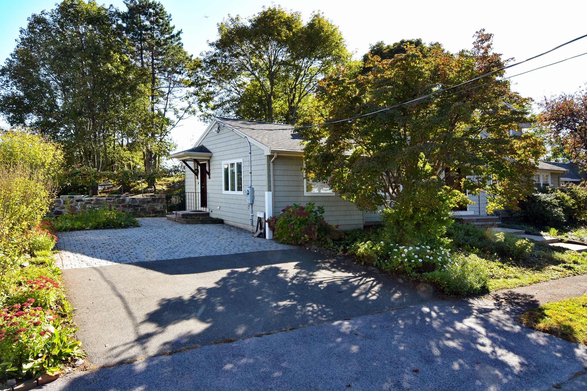 14 Broad St. Property Photo 3