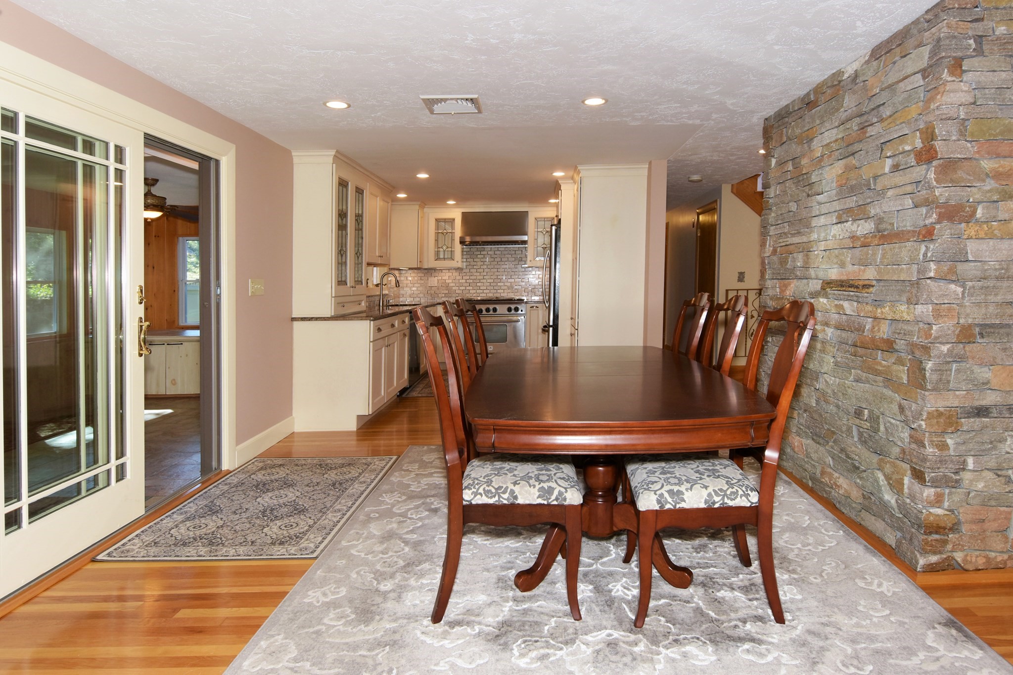 14 Broad St. Property Photo 8