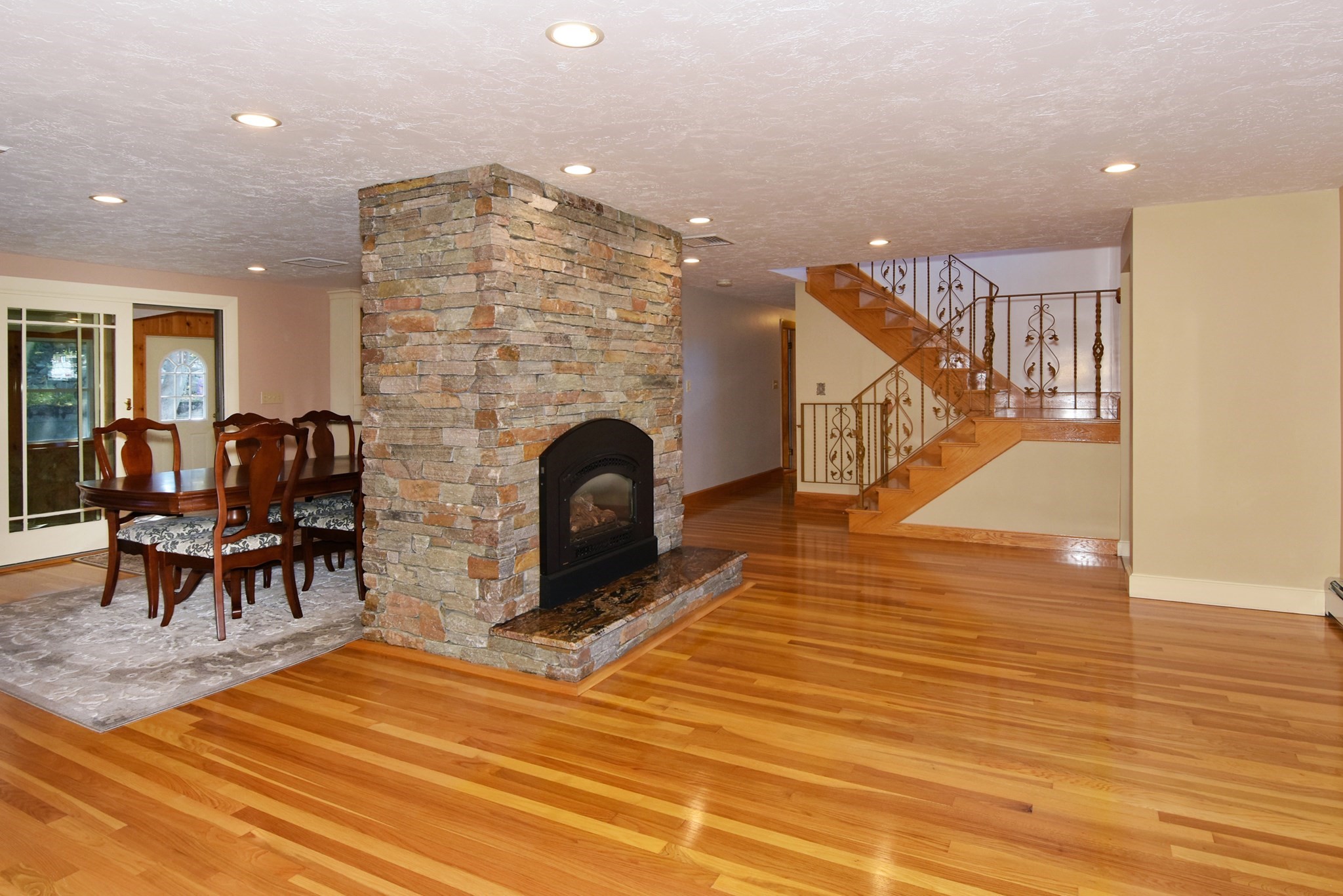 14 Broad St. Property Photo 13