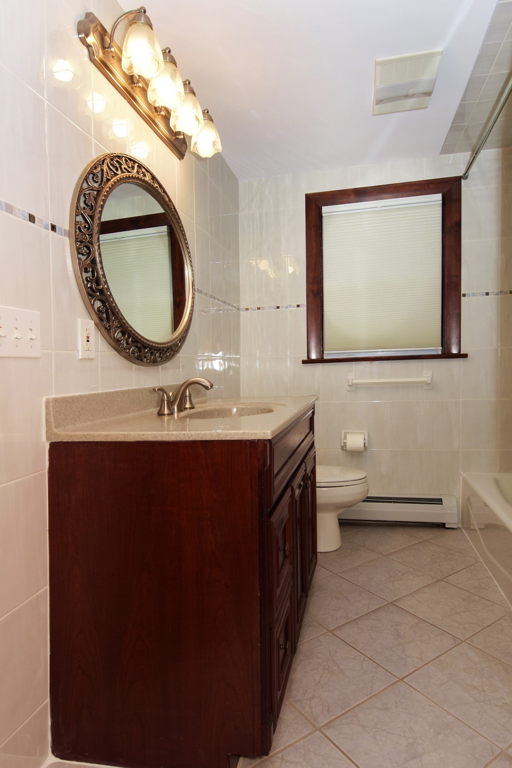 14 Broad St. Property Photo 22