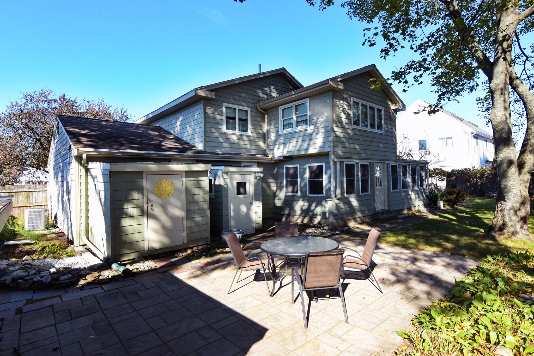 14 Broad St. Property Photo 37