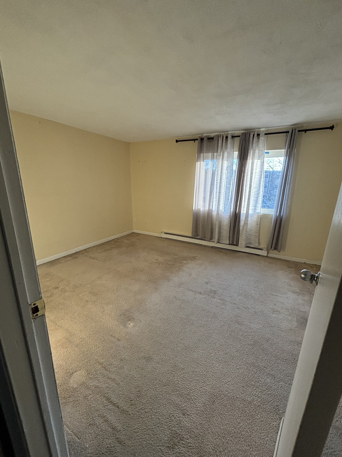 25 Willis Street # 27 Property Photo 1