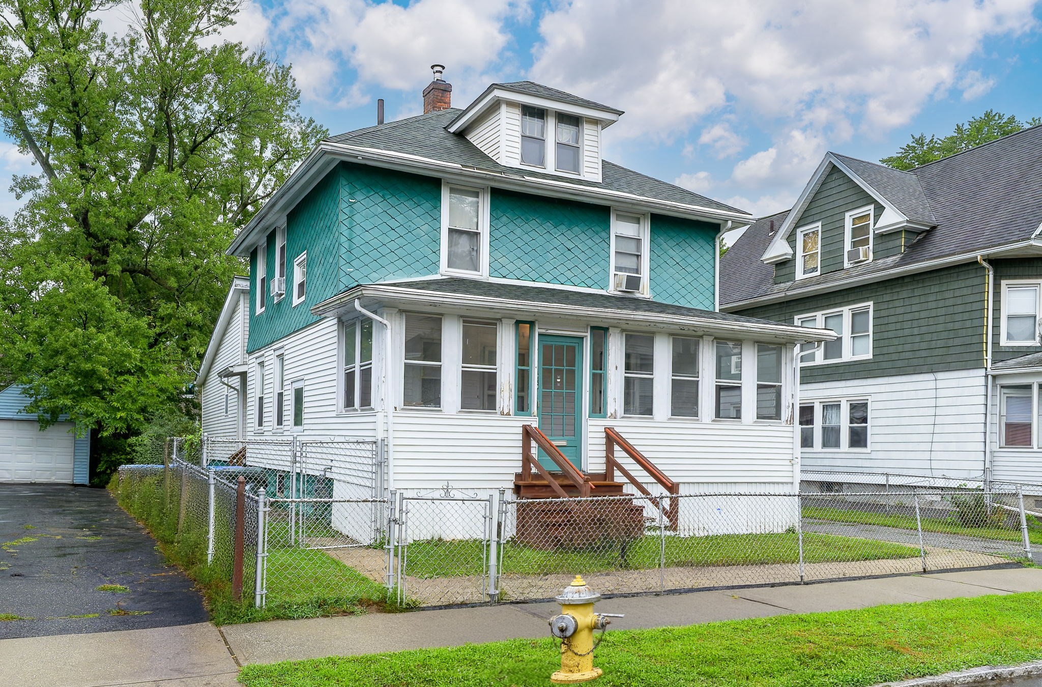 26 Denton Cir