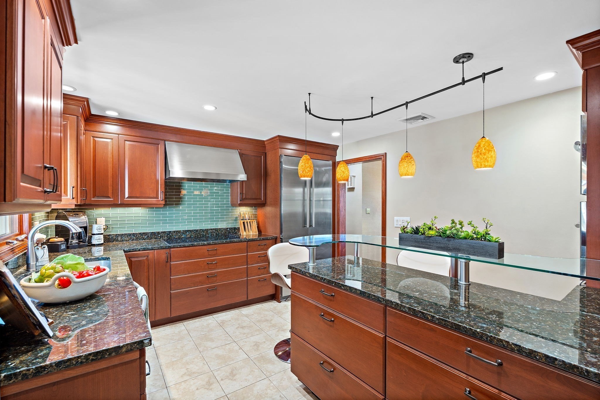 20 Woodchester Cir Property Photo 7