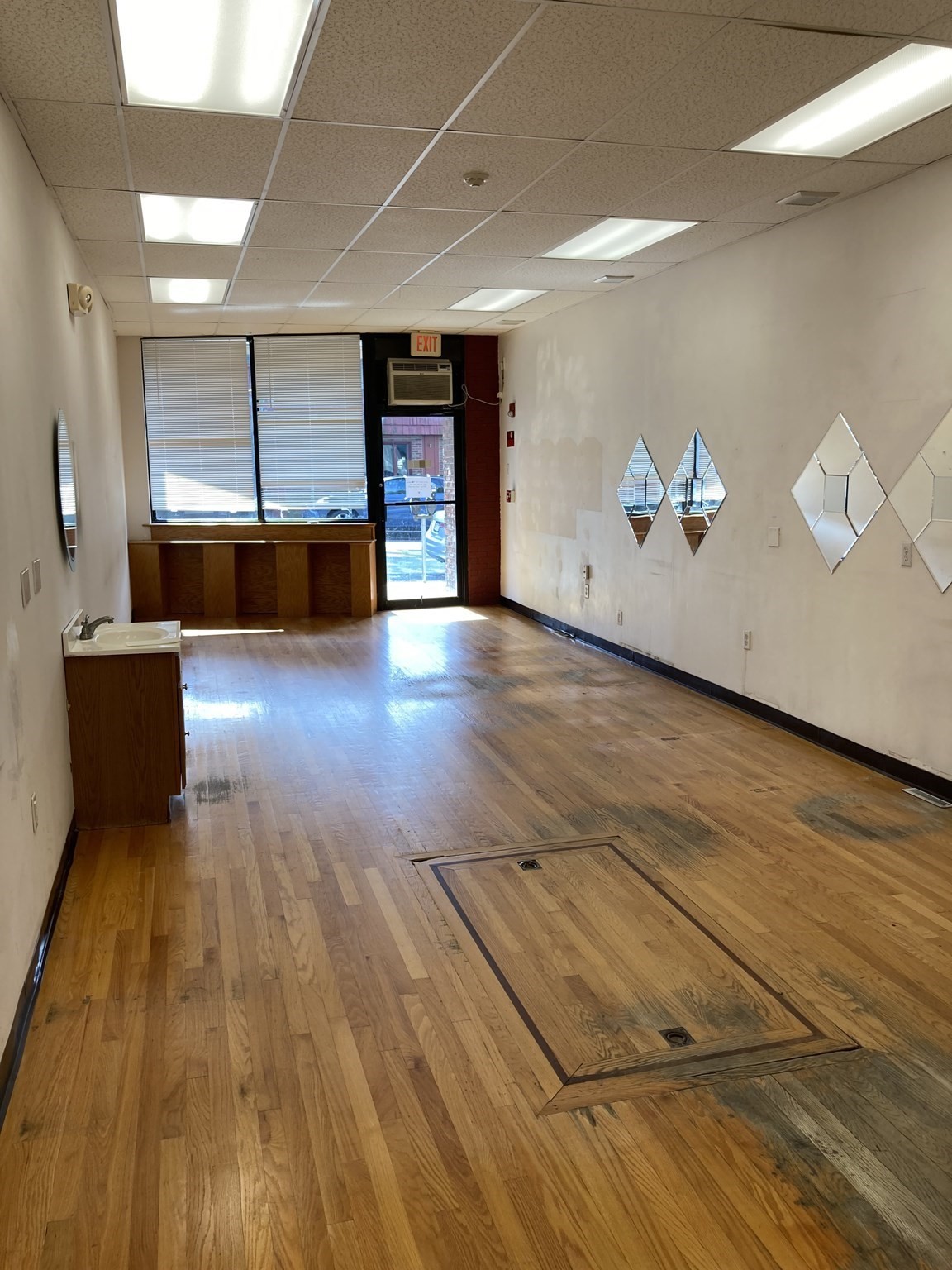 147c Highland Ave Property Photo 3