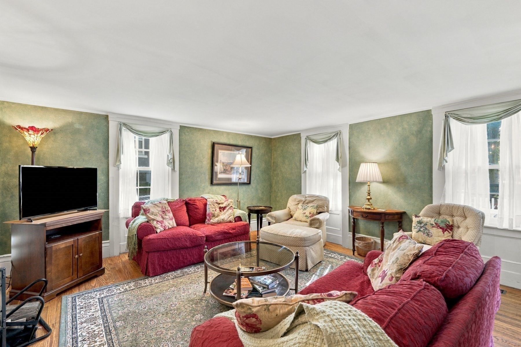 4 Washington Square Property Photo 7