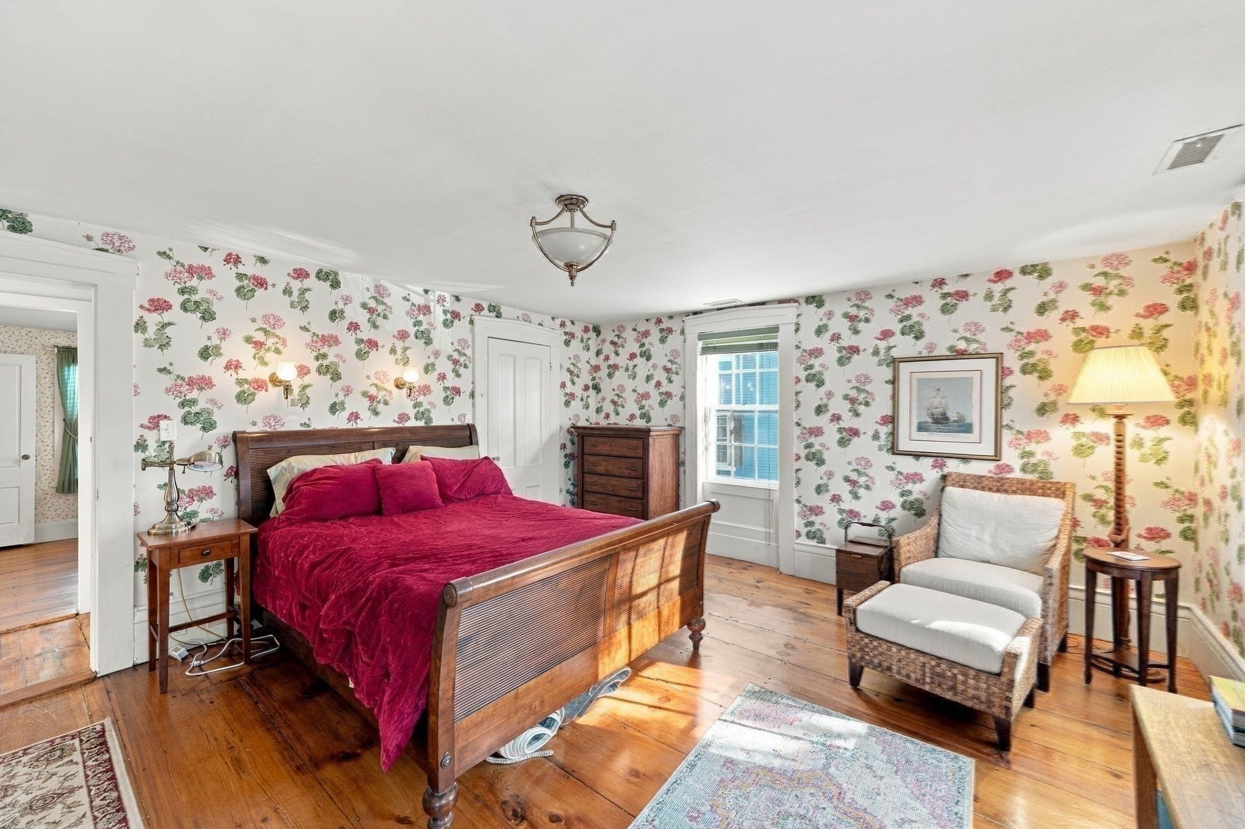 4 Washington Square Property Photo 20