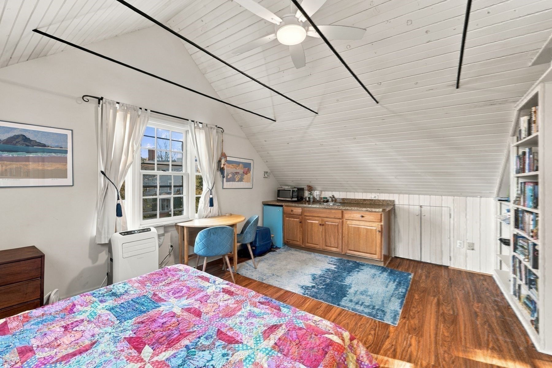 4 Washington Square Property Photo 29