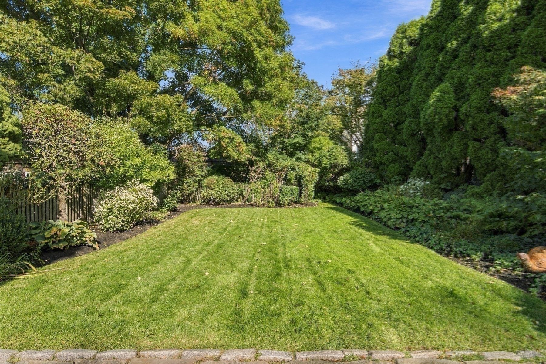 4 Washington Square Property Photo 36