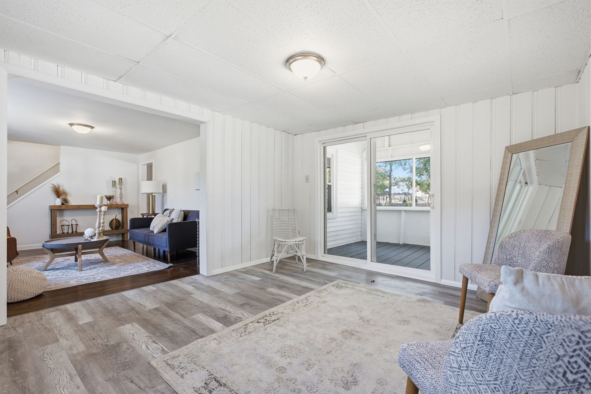 25 Lynn St # B Property Photo 13