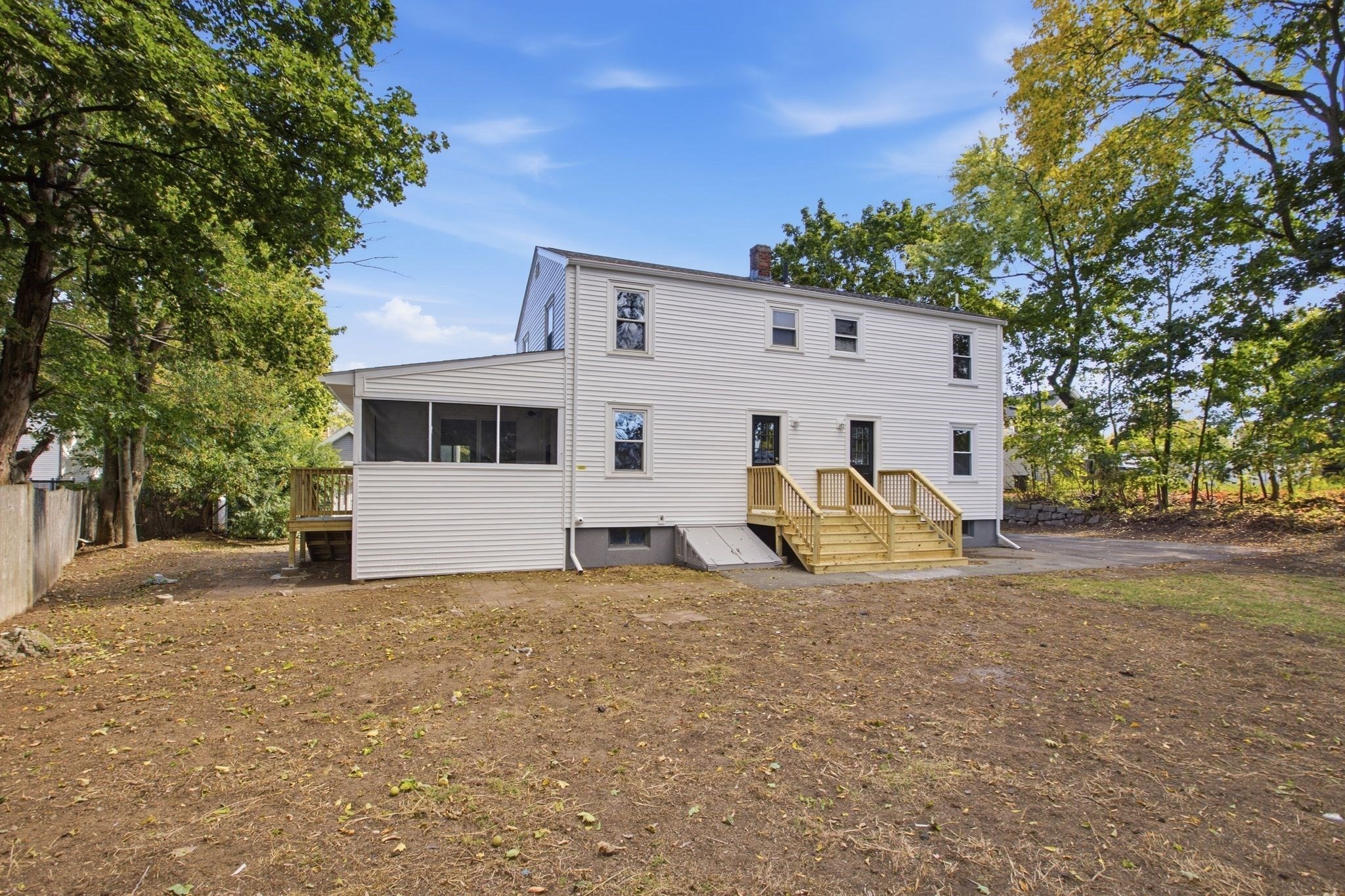 25 Lynn St # B Property Photo 21