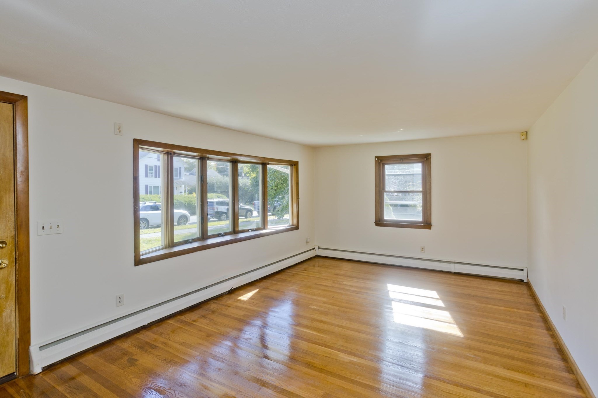 10 Taylor St Property Photo 6