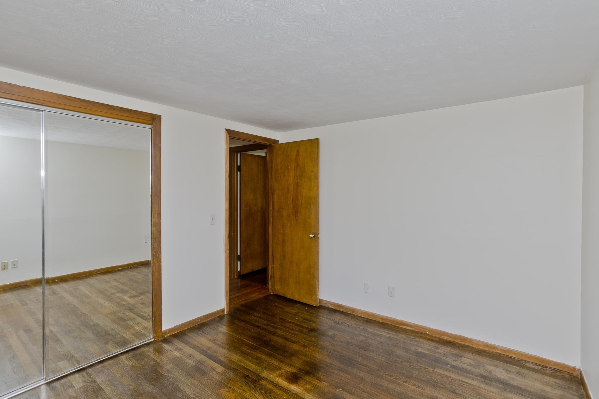 10 Taylor St Property Photo 22