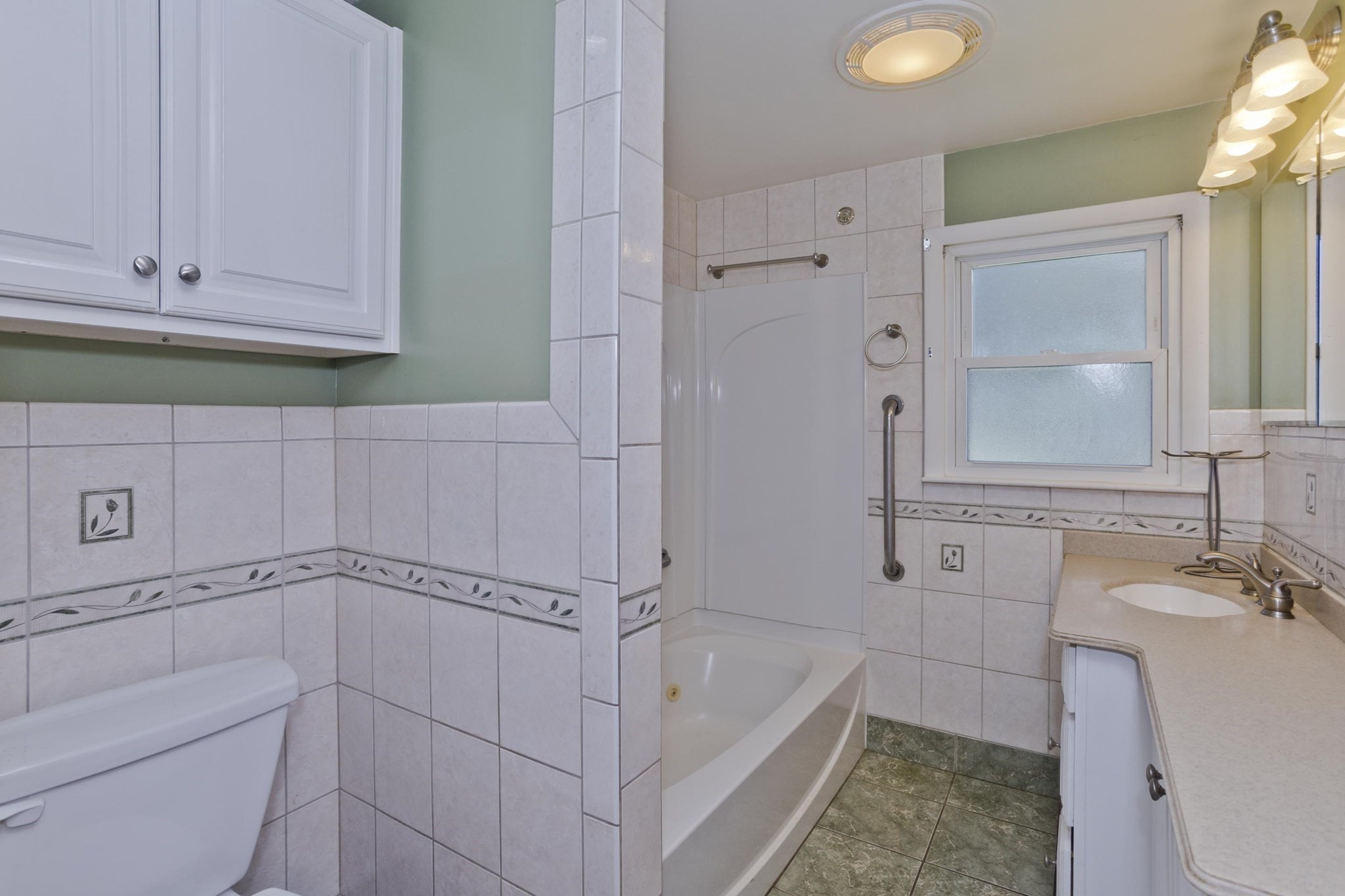 10 Taylor St Property Photo 27