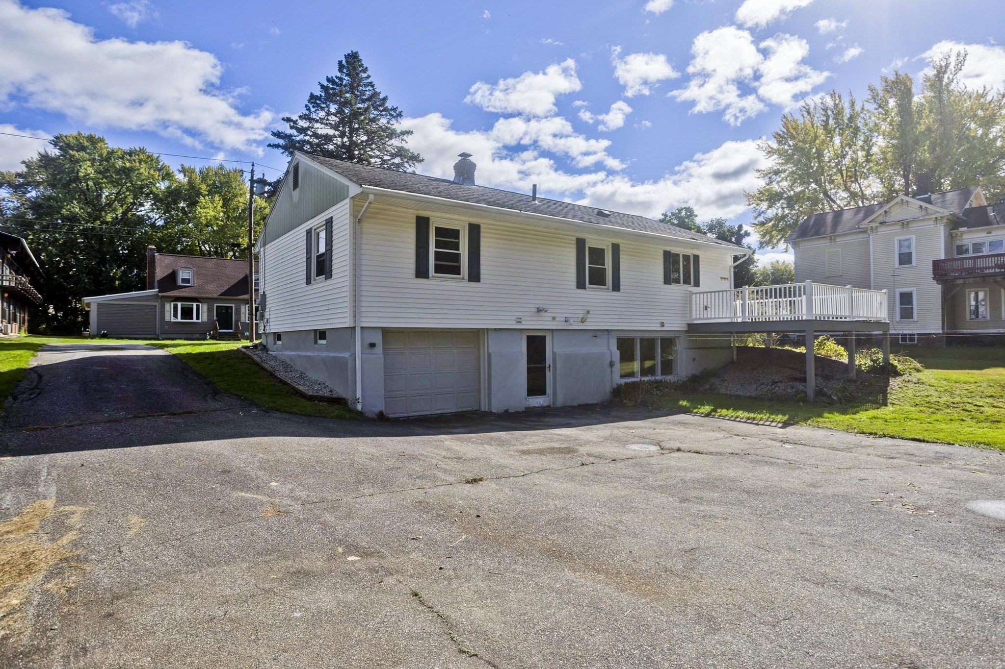 10 Taylor St Property Photo 35