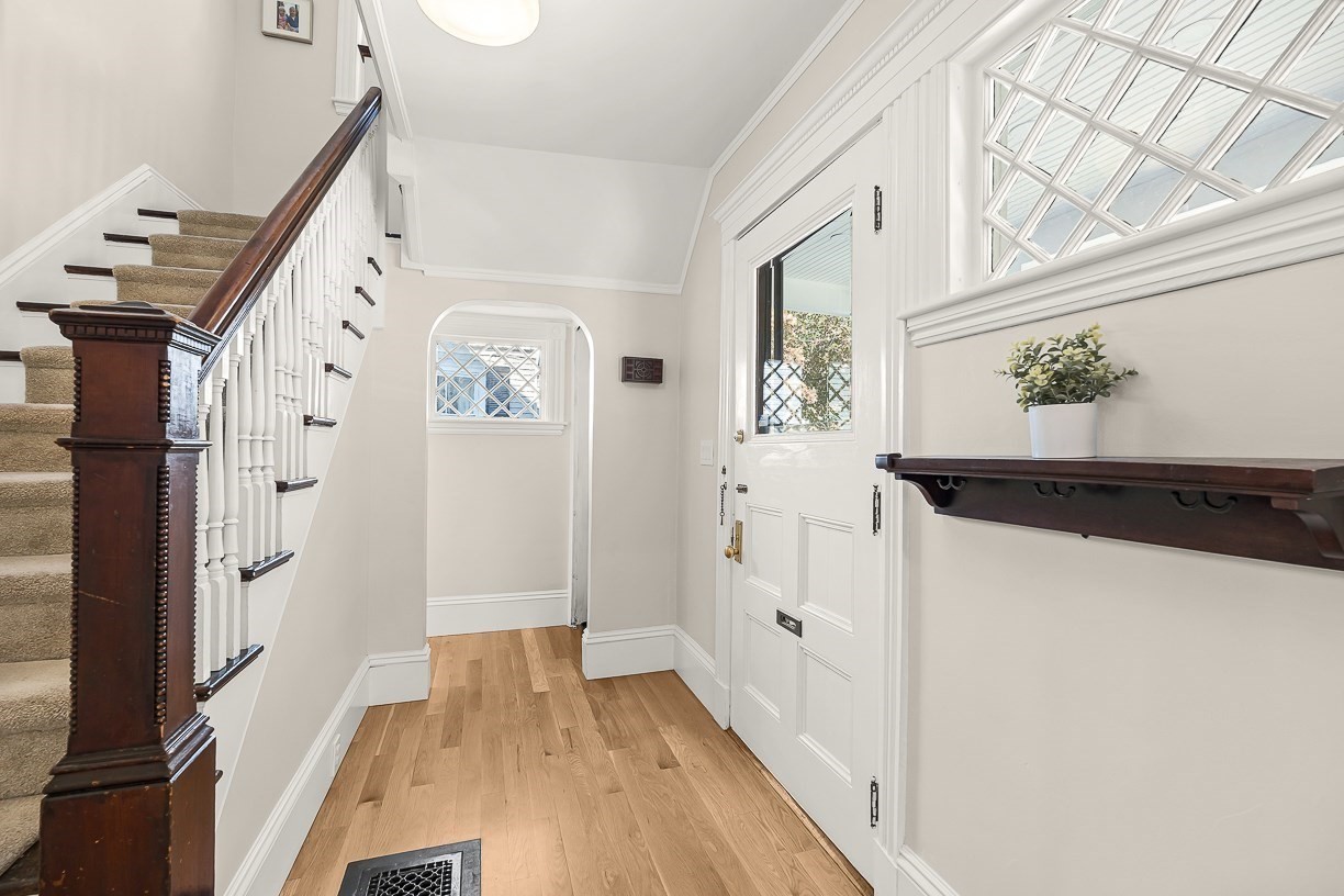 15 Lloyd Street Property Photo 8