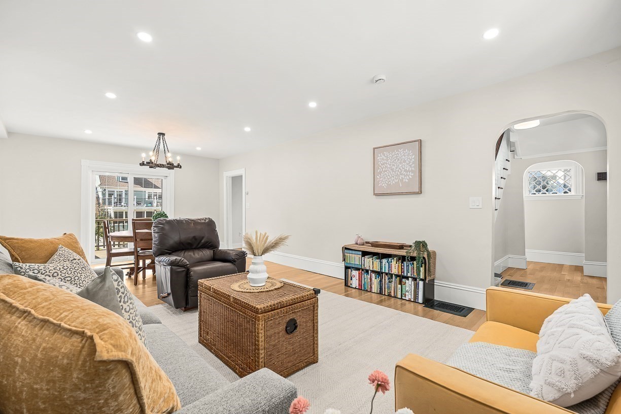 15 Lloyd Street Property Photo 9