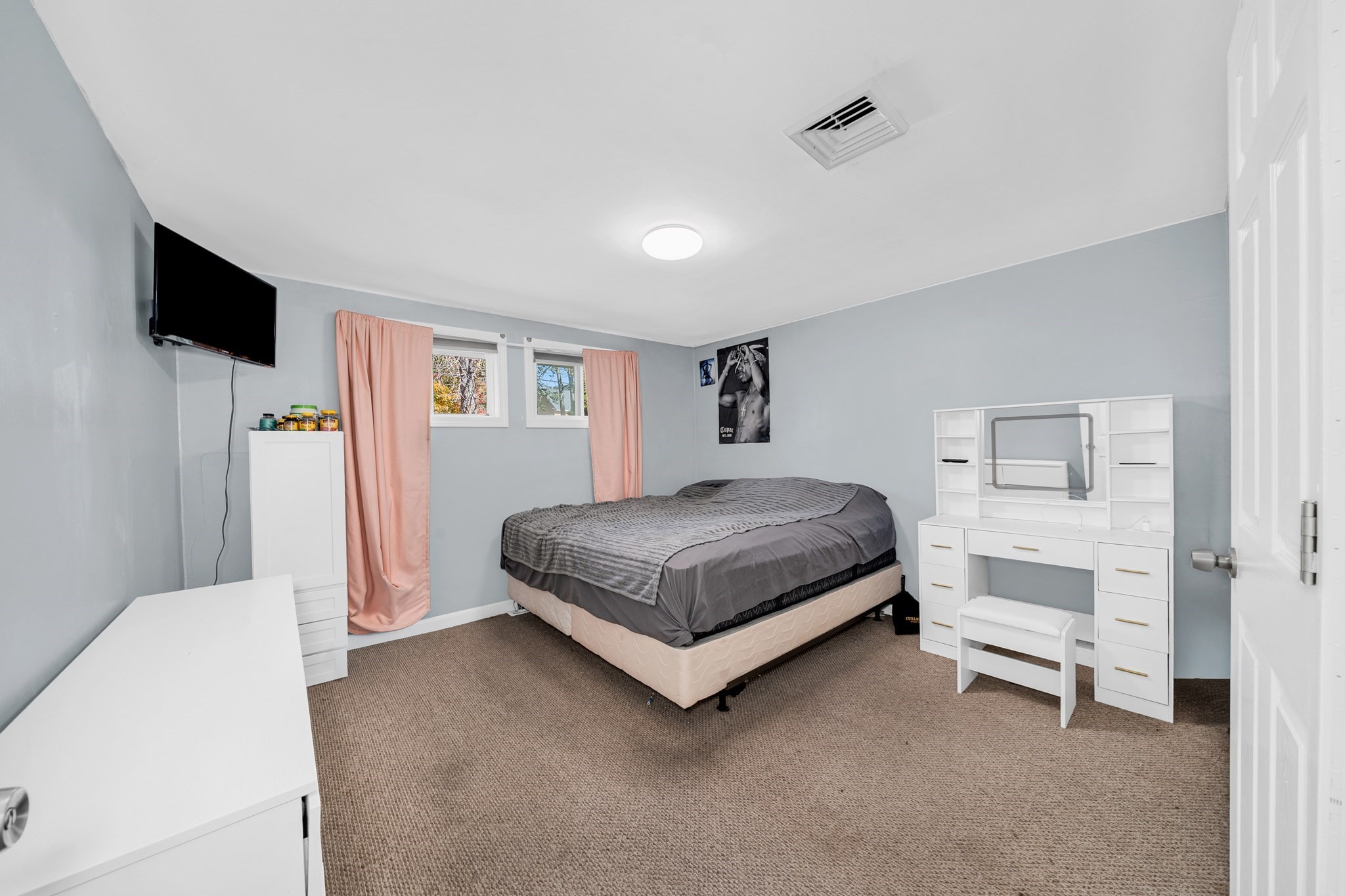70 River Rd Property Photo 15