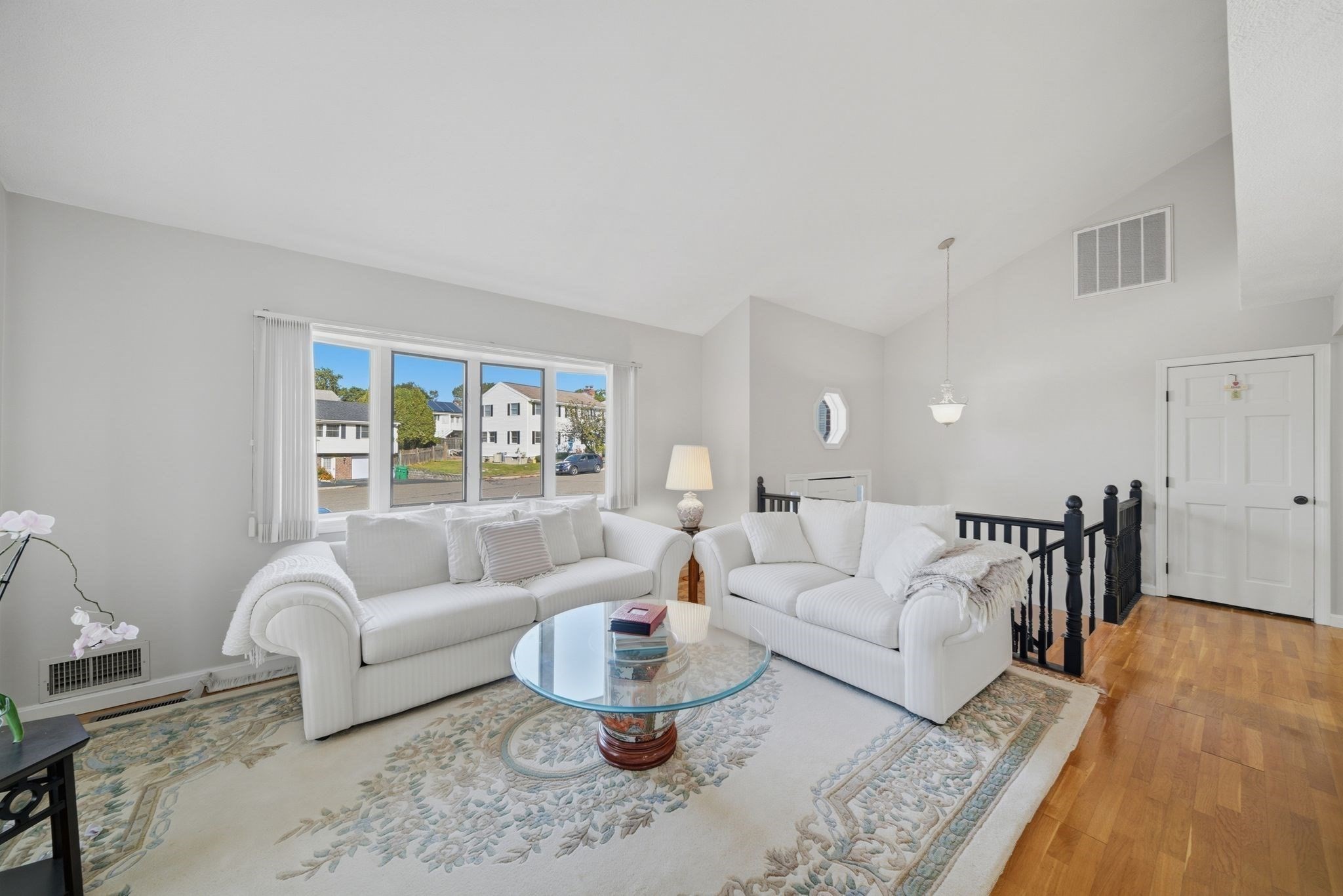 30 Mammola Way Property Photo 8
