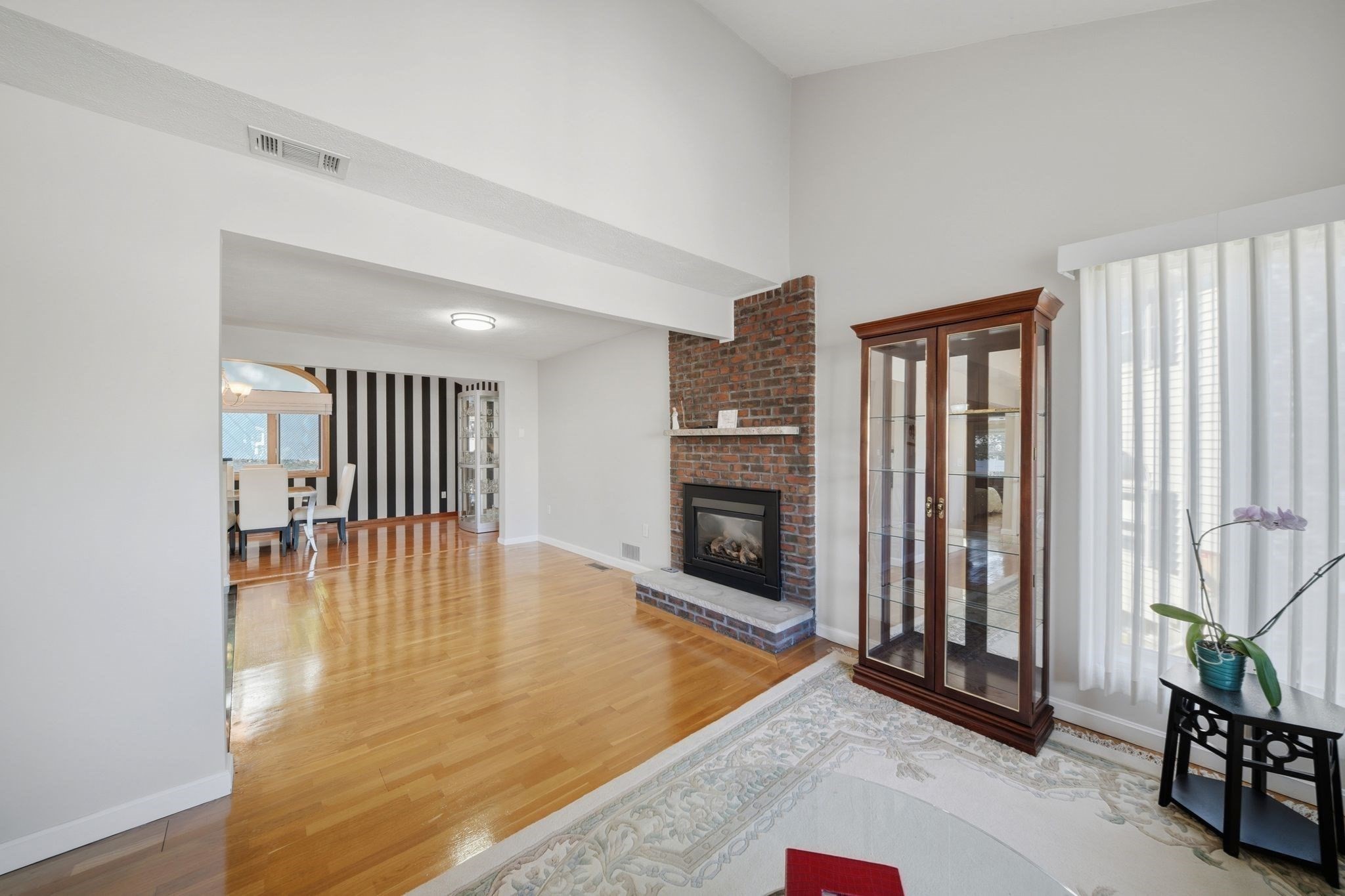 30 Mammola Way Property Photo 10