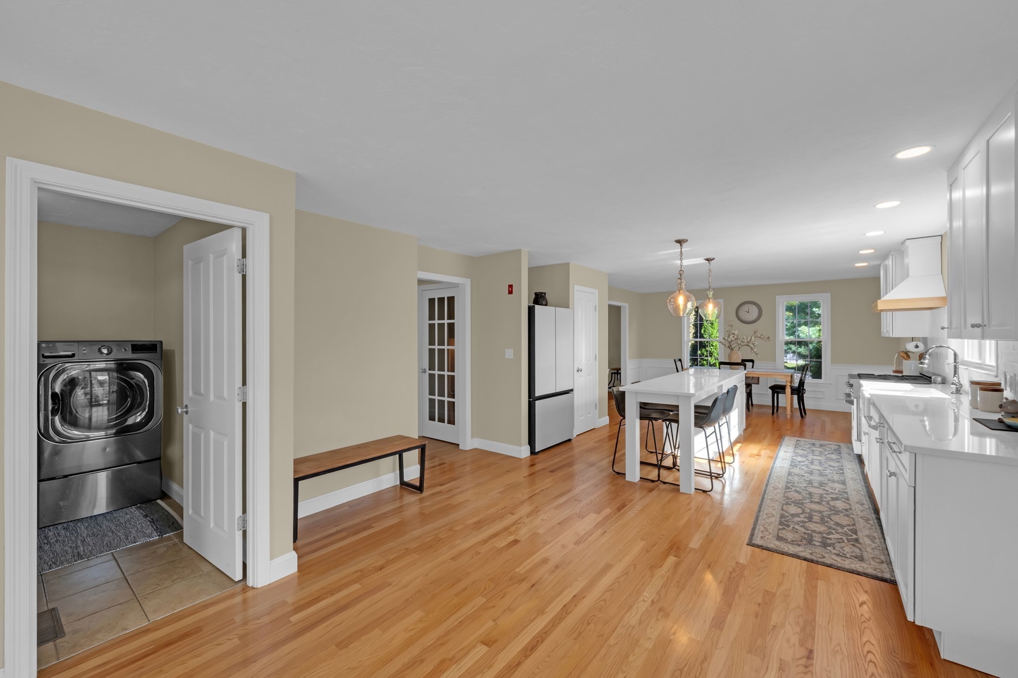 1 Highland Ln Property Photo 7