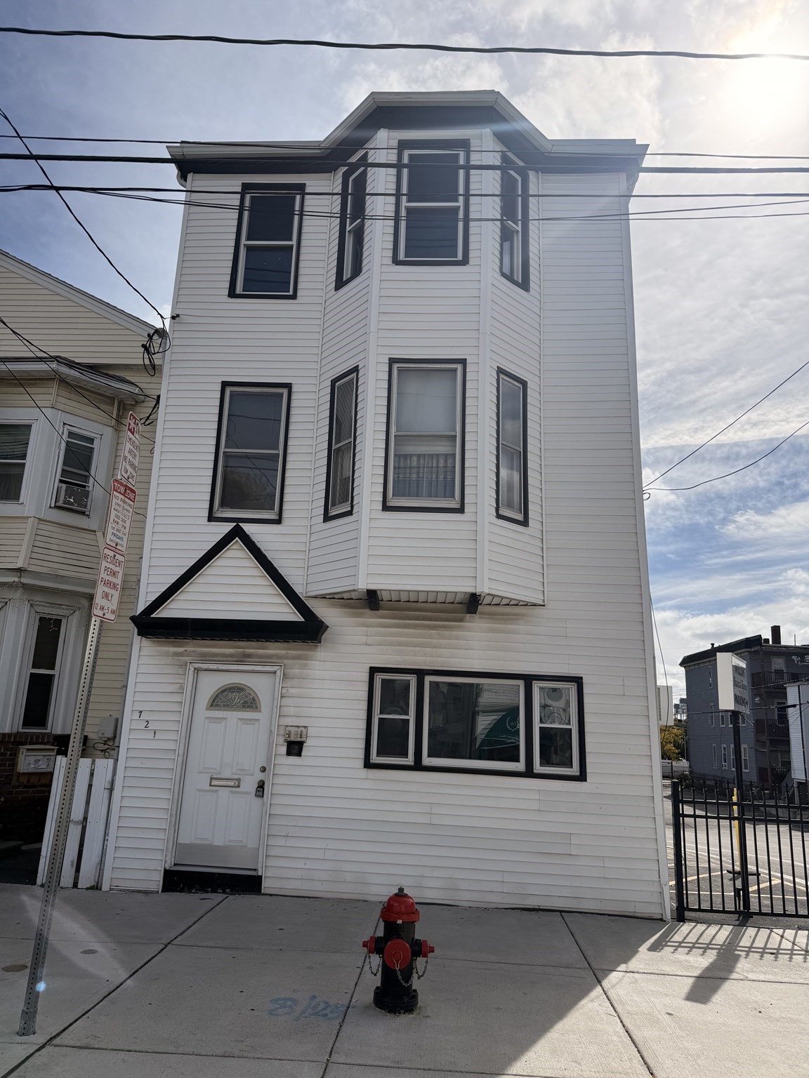 721 Broadway Property Photo 1