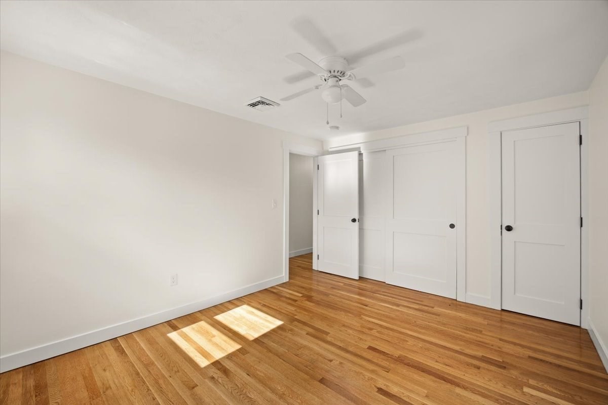 258 Poquanticut Ave Property Photo 30