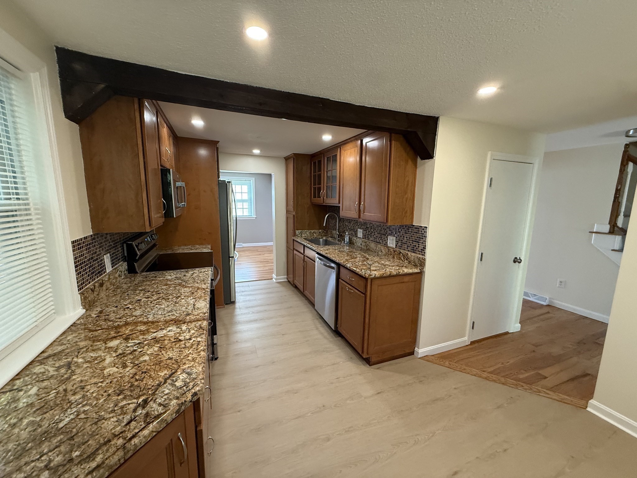 21 Meadowbrook Ln # 21 Property Photo 10