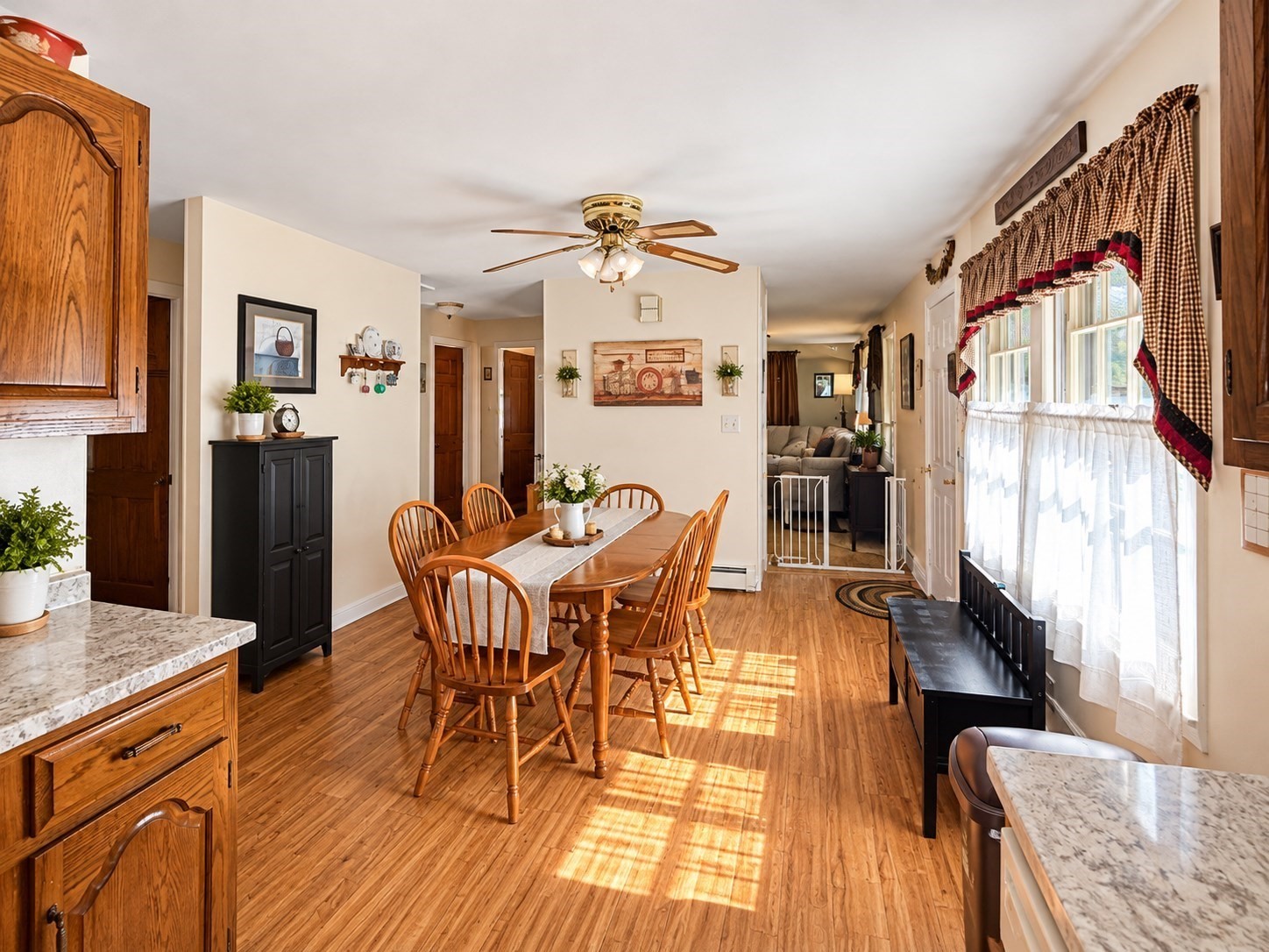 22 Loring St Property Photo 12