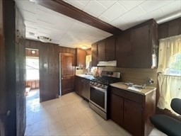 3 Somerville Ave Property Photo 5