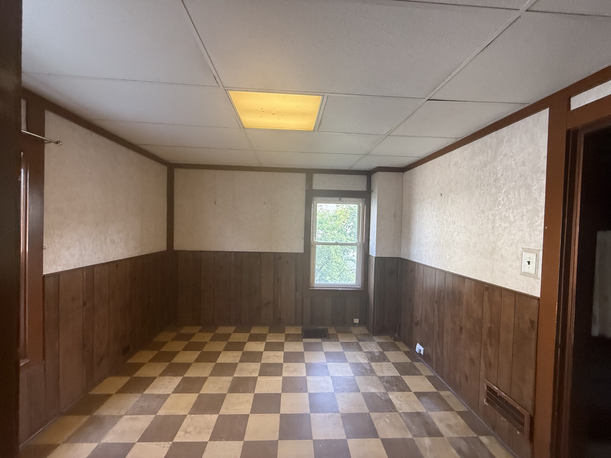 3 Somerville Ave Property Photo 13