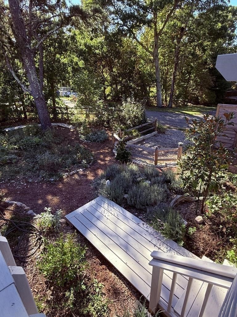 10 Atwater Dr Property Photo 14