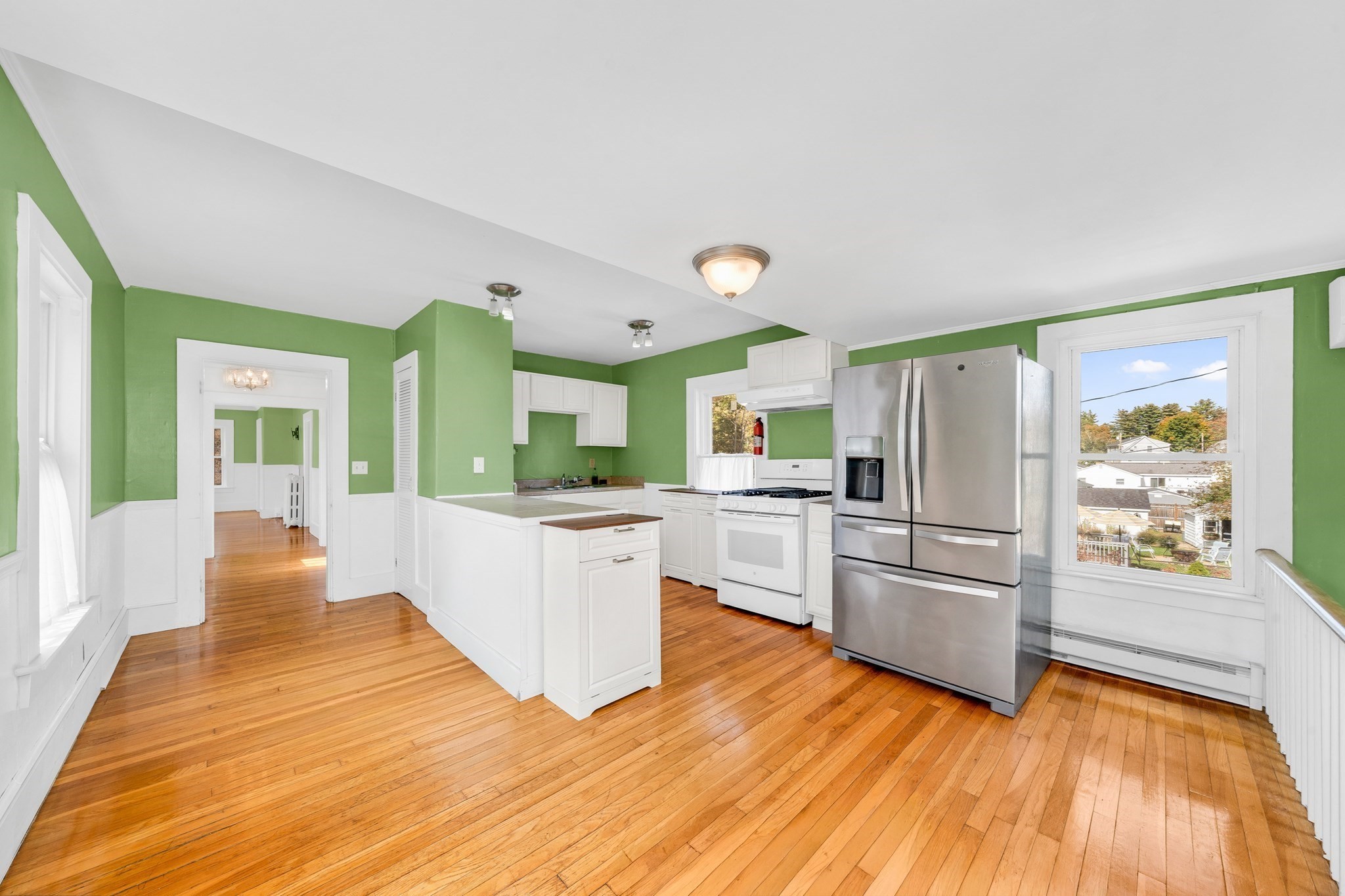 31 Gardner St # 2 Property Photo 6