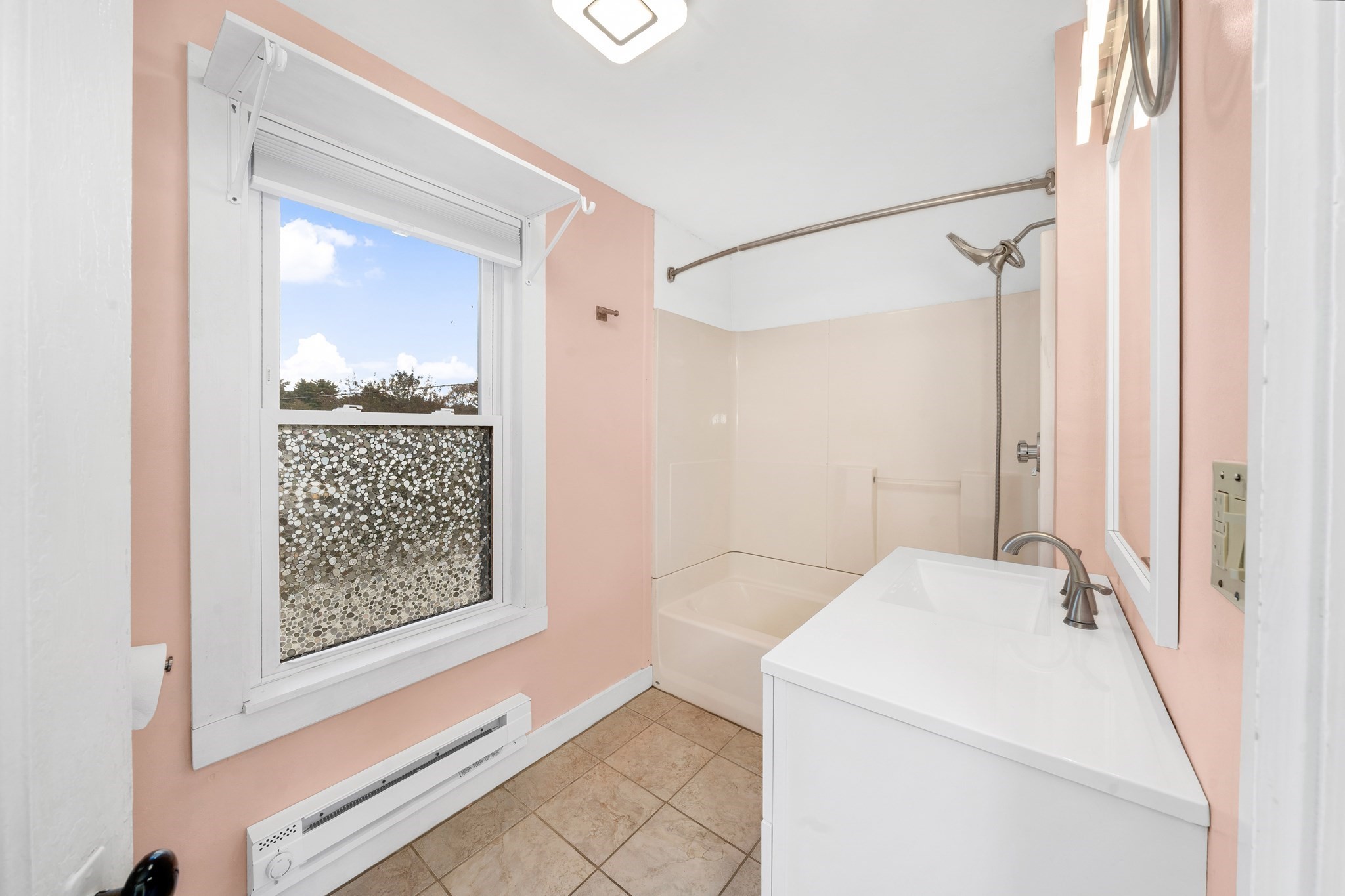 31 Gardner St # 2 Property Photo 13