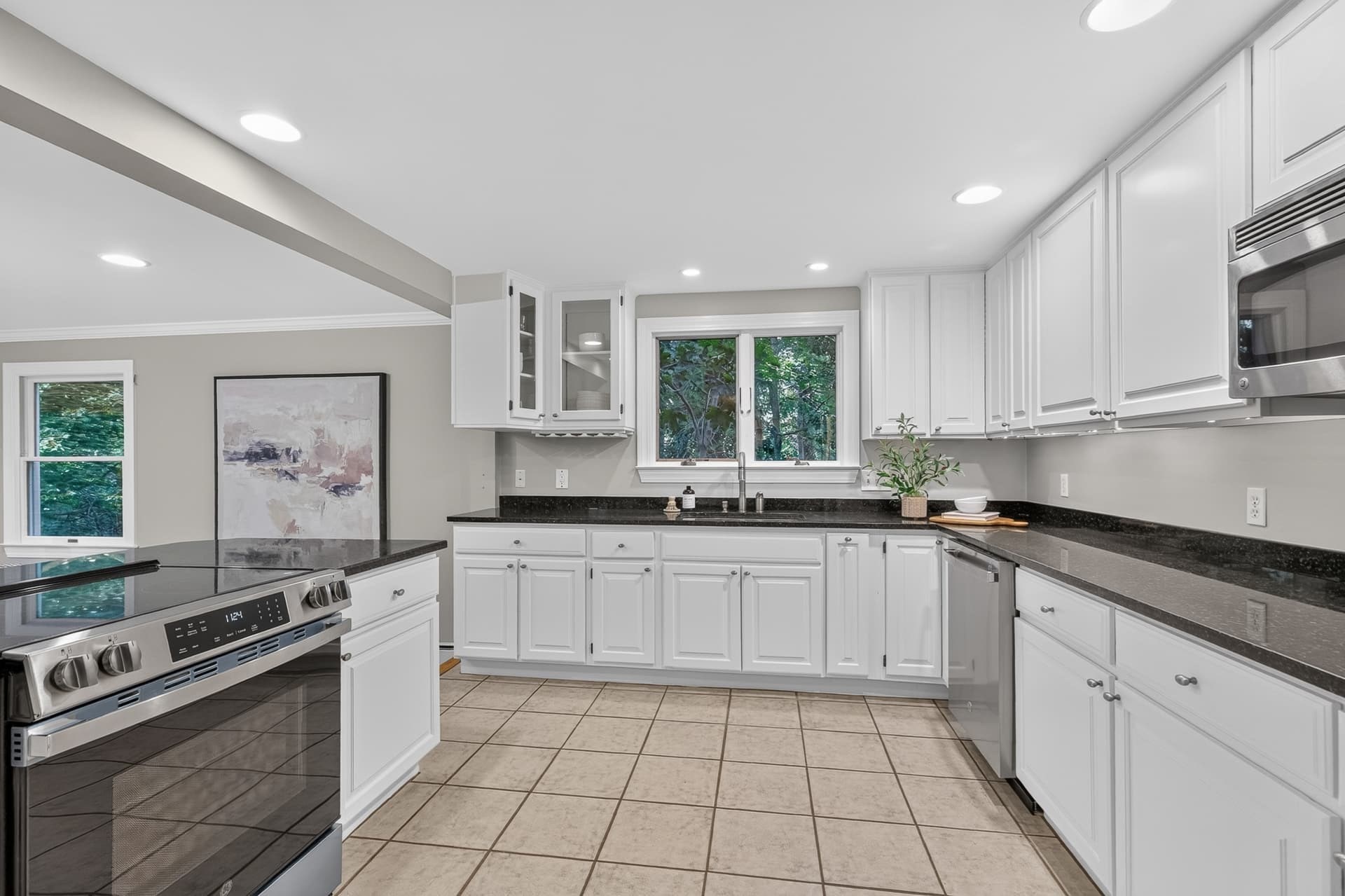 306 Merriam Street Property Photo 12