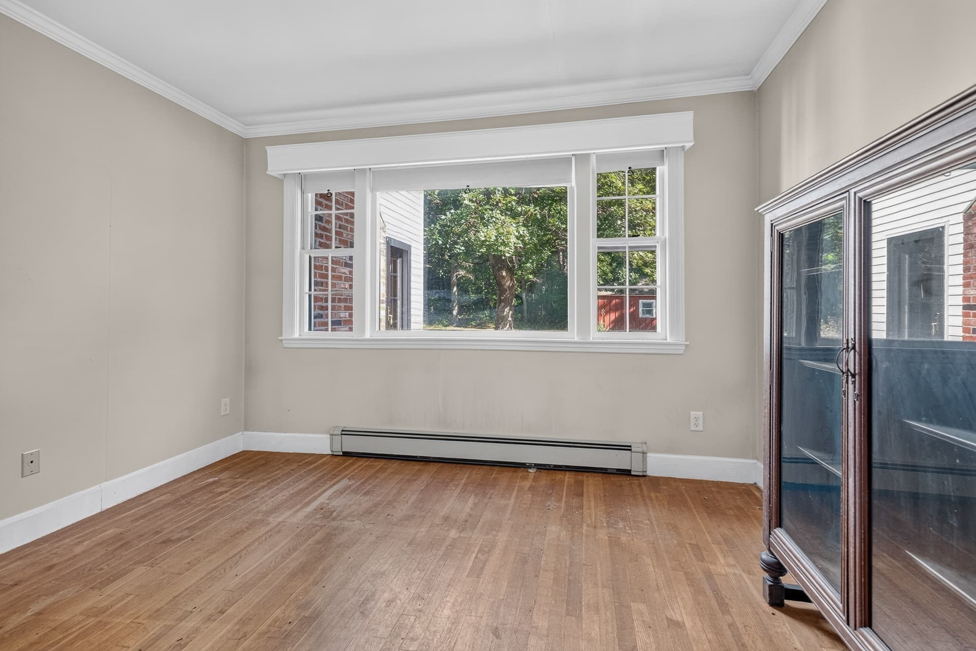 208 Dutton Road Property Photo 22