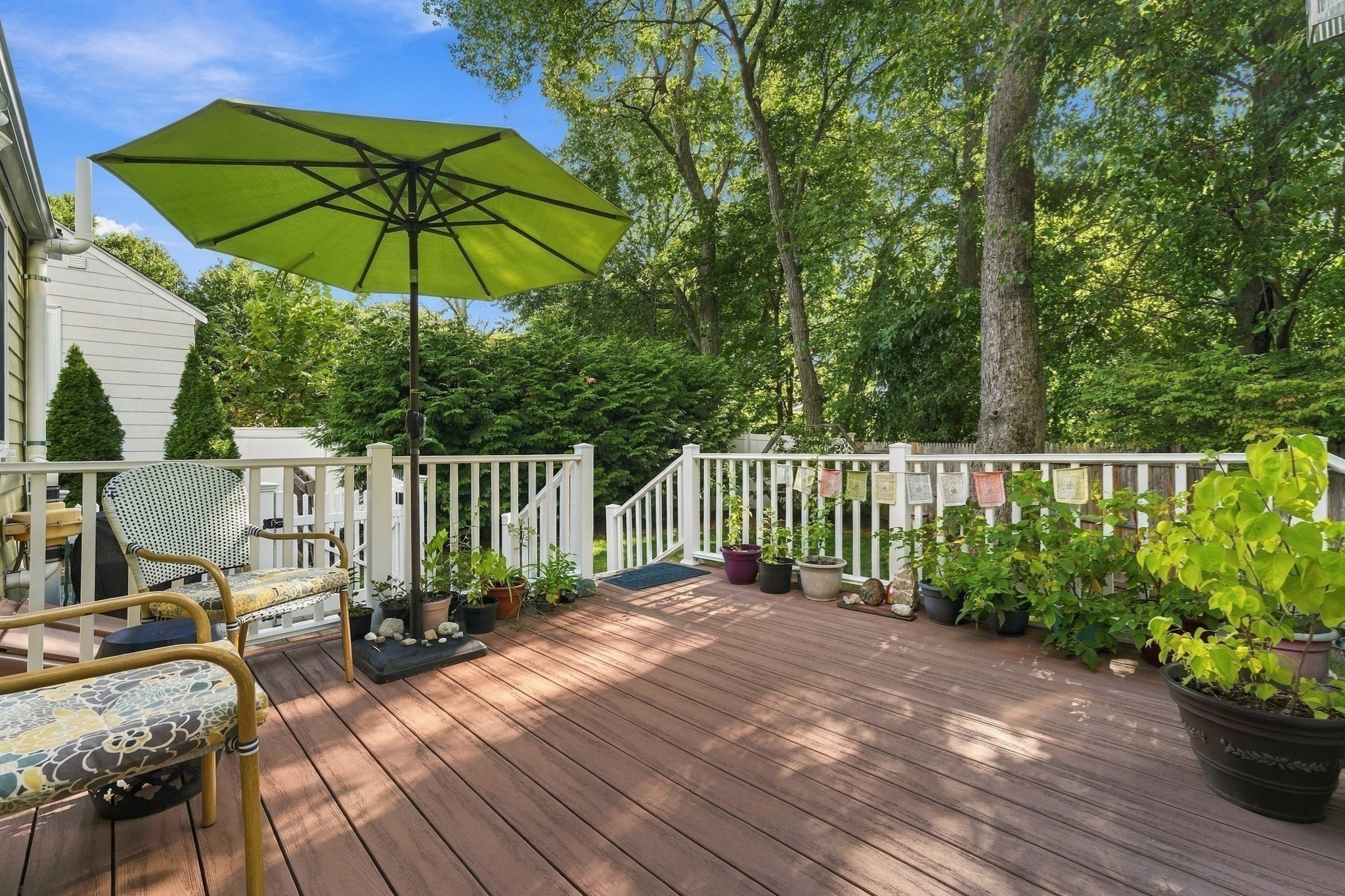 54 Joclyn Ave Property Photo 16