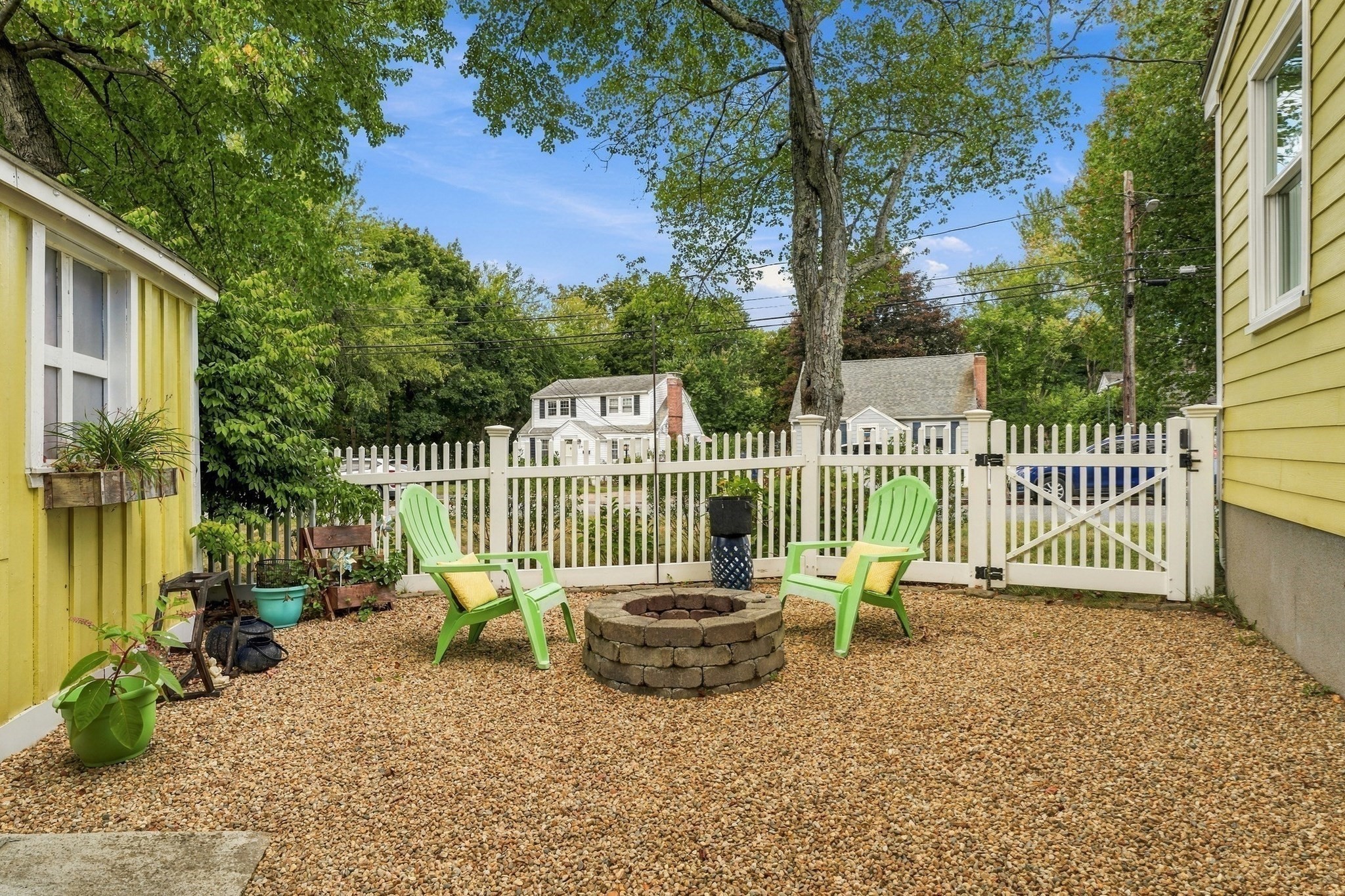 54 Joclyn Ave Property Photo 20