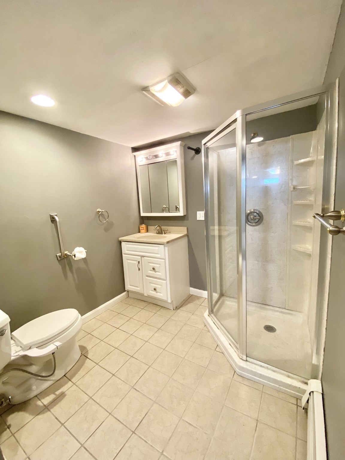 567 Nantasket Ave Property Photo 9