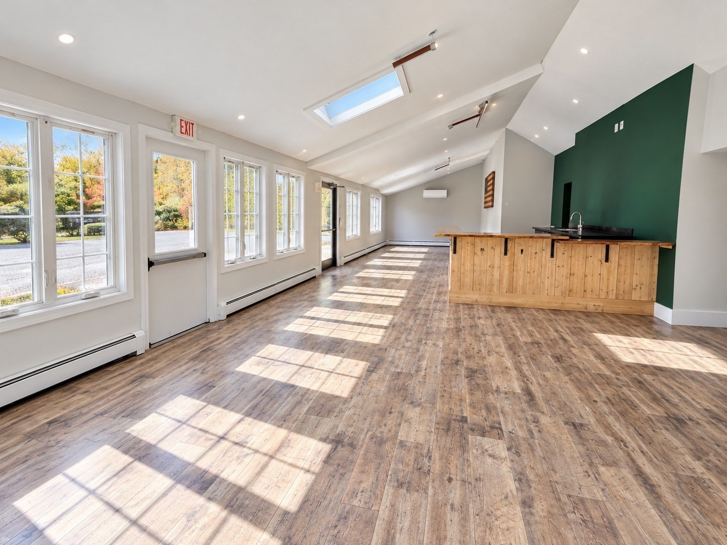 26 Sturbridge Road Property Photo 4