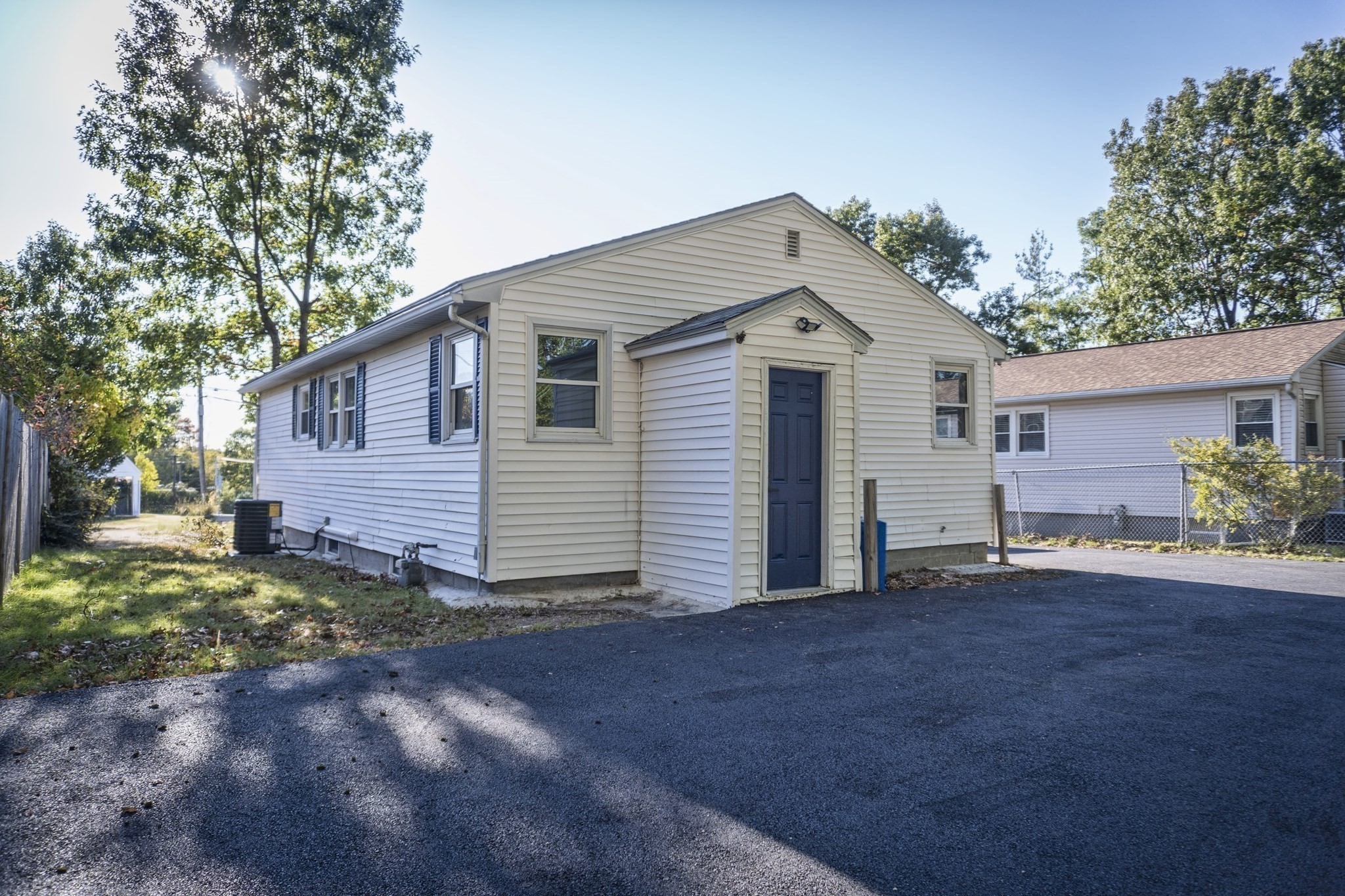 32 Turnpike St Property Photo 23